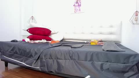 Sofia  online show from December 19, 12:34 am