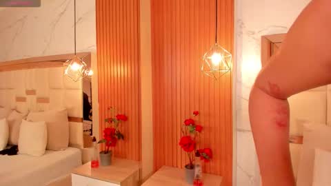 samantha   online show from March 7, 5:40 am