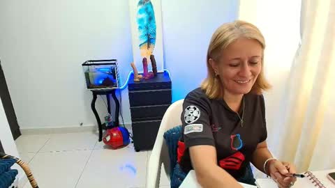 Snapshot of samanta_stone69 chatting on October 21, 10:02 pm Samanta Stone online show from October 21, 10:02 pm