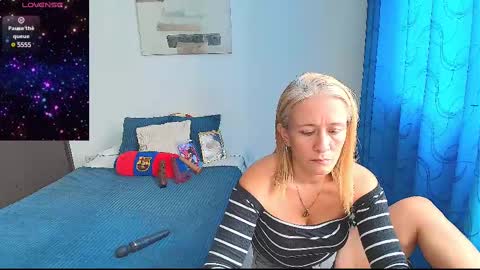 Snapshot of samanta_stone69 chatting on February 11, 7:59 pm Samanta Stone online show from February 11, 7:59 pm