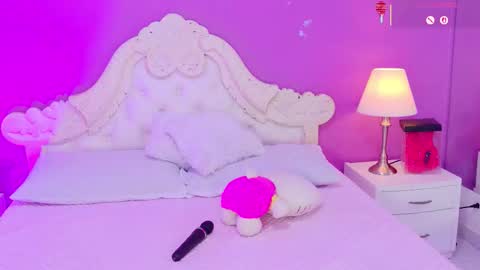 samantakane online show from February 11, 4:27 am