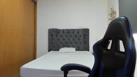 Samantha ga online show from August 4, 6:04 pm