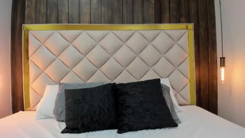 samanthaa_rosee_ online show from February 5, 7:01 am