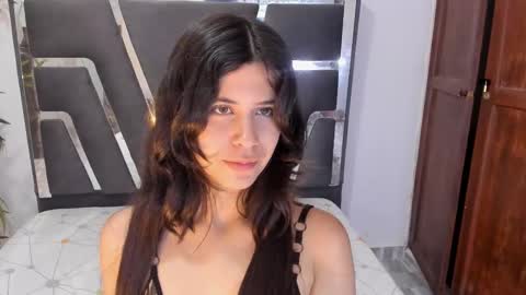samanthahill_ online show from February 2, 7:54 pm