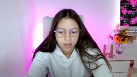 Snapshot of samantharoldan chatting on September 14, 4:41 pm Samantha online show from September 14, 4:41 pm