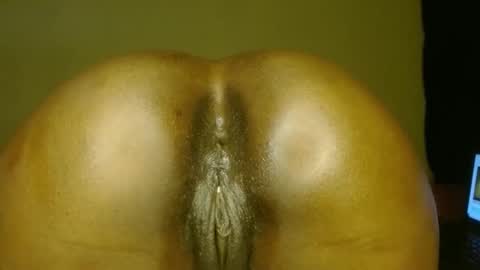 manth online show from December 3, 6:30 pm