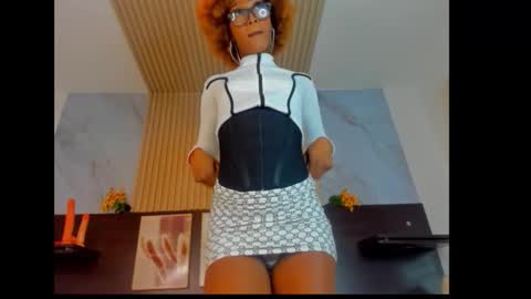 samara_as online show from December 3, 5:35 pm