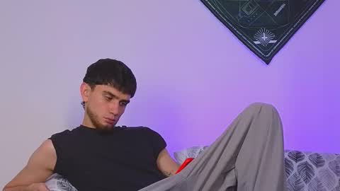 samevansx online show from September 26, 5:10 pm