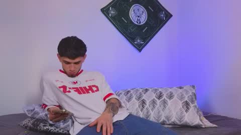 samevansx online show from September 20, 5:27 pm