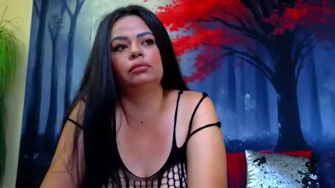     online show from September 25, 10:39 pm