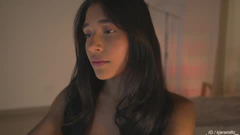 Sam online show from April 2, 7:32 pm