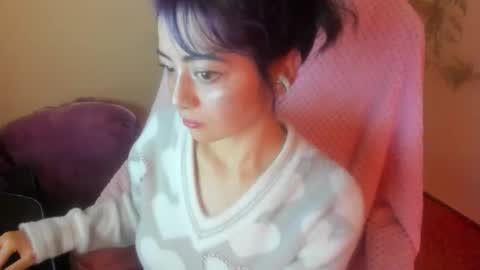   online show from February 1, 10:29 pm