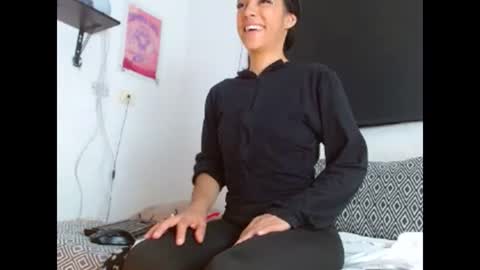 Snapshot of samntha_ferrer28 chatting on February 27, 5:07 am Samantha ferrer online show from February 27, 5:07 am