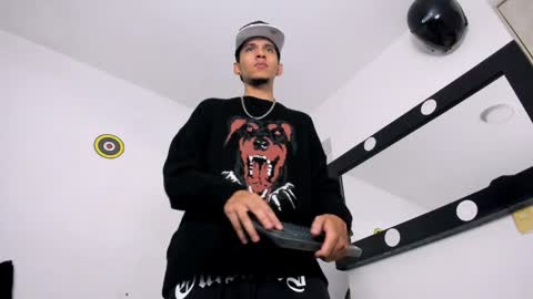   online show from April 3, 1:34 am