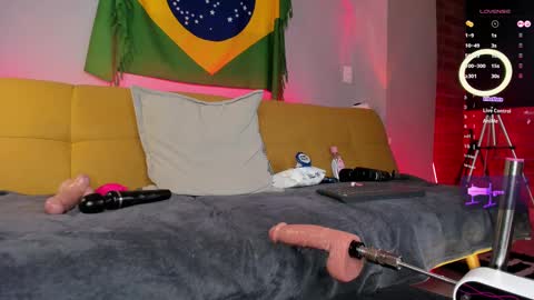 Snapshot of samuelboytattoo chatting on February 27, 1:17 pm samuel online show from February 27, 1:17 pm