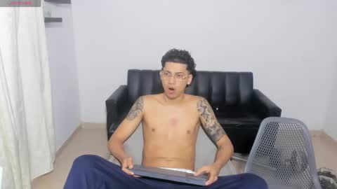 samxx_muscle online show from June 6, 2:23 pm