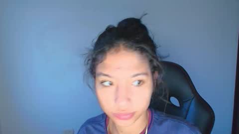 Snapshot of samy_jonnes_ chatting on October 22, 12:58 am Hello I am absent due to a family calamity I will return soon-hola estoy ausente por un problema familiar volvere pronto. online show from October 22, 12:58 am