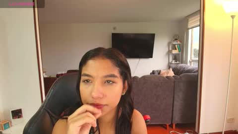 Hello I am absent due to a family calamity I will return soon-hola estoy ausente por un problema familiar volvere pronto. online show from February 23, 11:07 pm