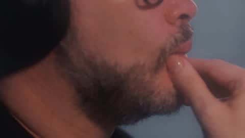 Sanders online show from April 21, 1:42 am