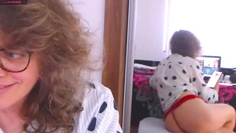 Sandra online show from February 14, 3:15 pm