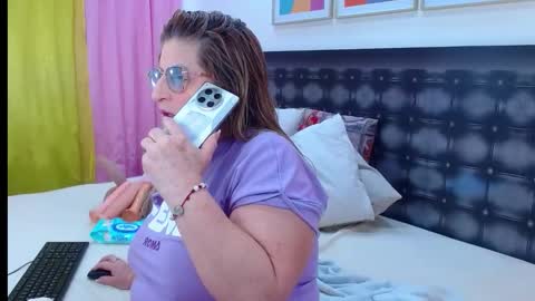 SANDRA online show from March 21, 10:42 am