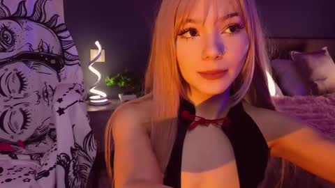 Sandy  online show from March 3, 1:10 am