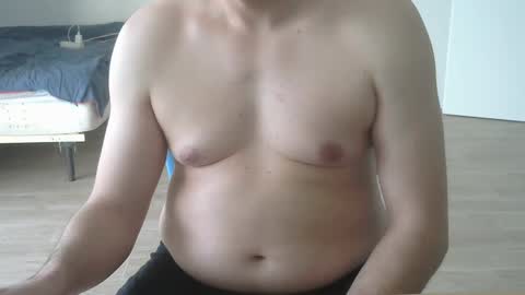 sandraclara online show from March 9, 4:55 pm