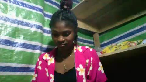 sandricaaa online show from May 6, 9:21 pm