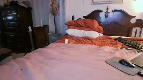 sandy5662 online show from March 31, 9:04 pm