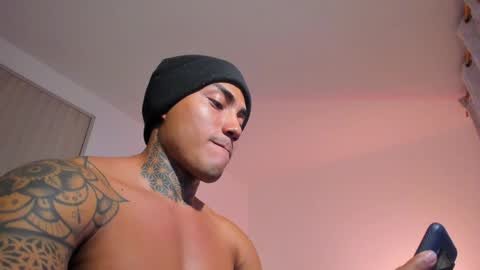 Santi Ferrer online show from May 19, 2:29 am