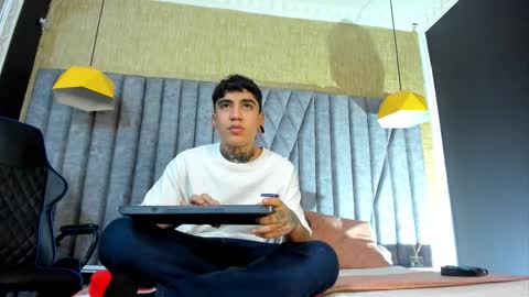 SantiAbader online show from October 19, 3:27 pm