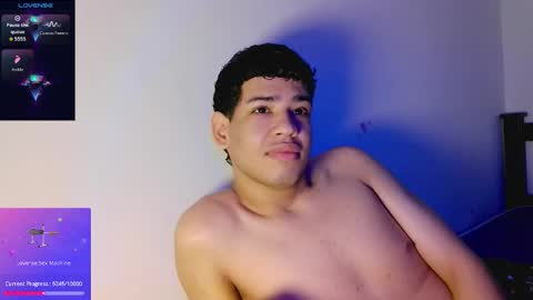 santi online show from February 12, 7:39 pm