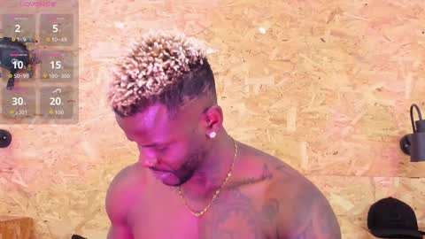  Santi online show from November 14, 3:31 am