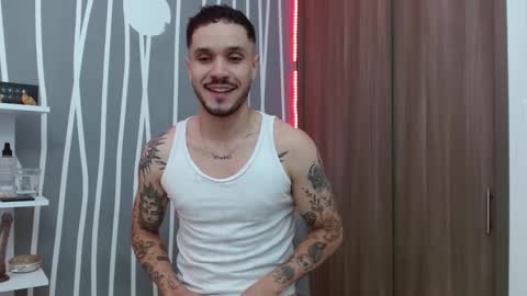 Santy Torres online show from November 29, 5:26 am