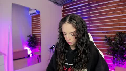 Valerin online show from February 26, 1:42 am