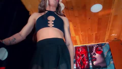 sara_buck online show from May 24, 12:07 am