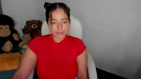 sarah  LIZCANO....... online show from September 10, 11:11 am