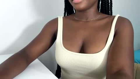 Sara online show from September 18, 10:47 pm