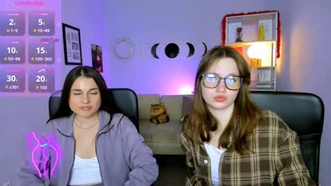 Sara online show from May 14, 7:23 pm
