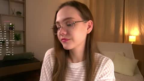 Im Sara  online show from March 26, 6:13 pm