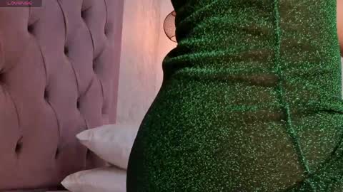 Sara  online show from April 1, 7:33 pm