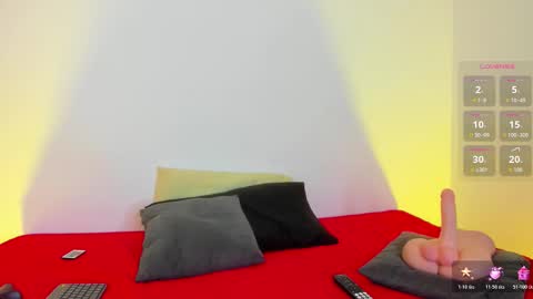 sarabellini online show from February 9, 10:56 pm