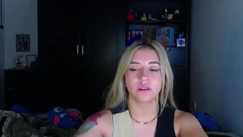 saradiazxxx online show from March 9, 8:52 am