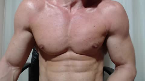 saradorj92 online show from April 10, 6:52 am