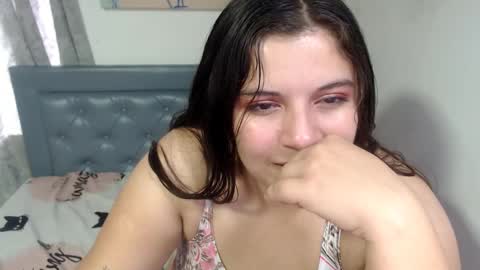 sarah online show from February 10, 5:05 pm