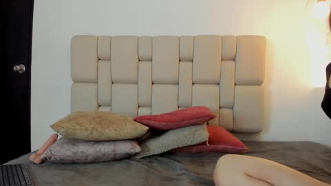 sarah_gothicgirl online show from February 27, 9:07 pm