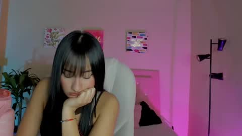 Sarah Ramirez online show from March 12, 2:34 pm