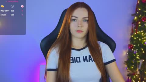 Snapshot of sarah_swtt chatting on December 27, 4:15 am - next broadcast 28 nov  7 pm Col online show from December 27, 4:15 am