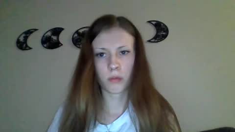 sarahbear642 online show from March 6, 1:48 am