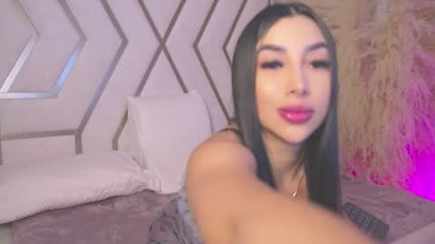 Sarah online show from March 12, 11:36 am